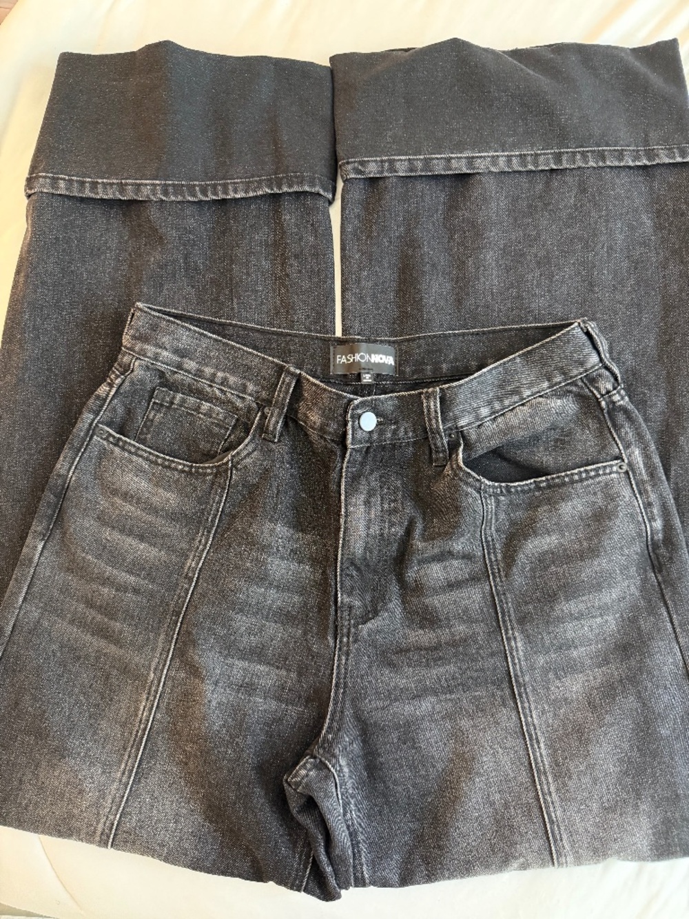 Fashion Nova Unpredictable Cuffed Wide Leg Jeans Black Wash Size 11